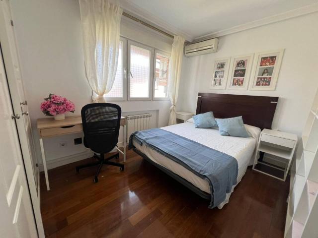 Alquiler de habitación en Calle de la Isla de Nelson, 6