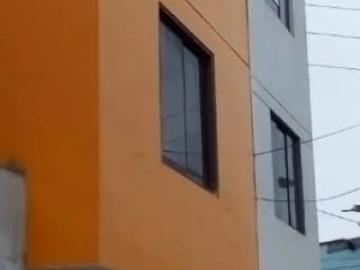ALQUILER DE HABITACIÓN EN CHORRILLOS A PERSONA o PAREJA SOLA SIN NIÑOS NI MASCOTAS