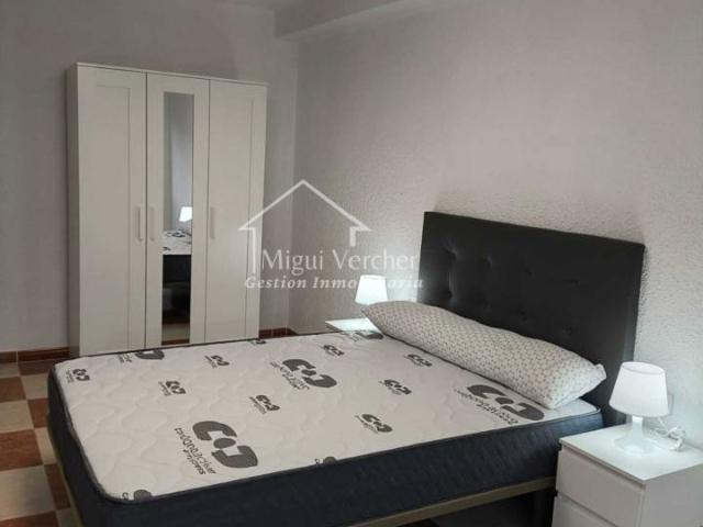 Alquiler de habitación en Parc de l'Alquenència, Alzira