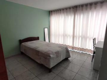 ALQUILER DE HABITACIÓN Y ESTACIONAMIENTO CERCA A LA UNIVERSIDAD DE LIMA Y JOCKEY PLAZA