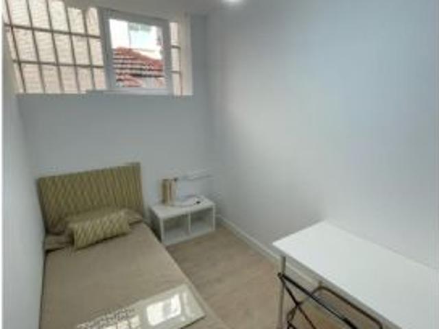 Alquiler de habitaciones en apartamento de 5 dormitorios en Chamberí