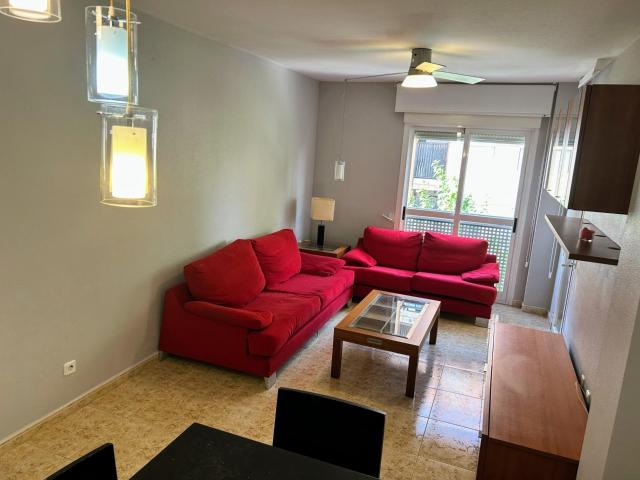 ALQUILER DE HABITACIONES PARA CHICAS