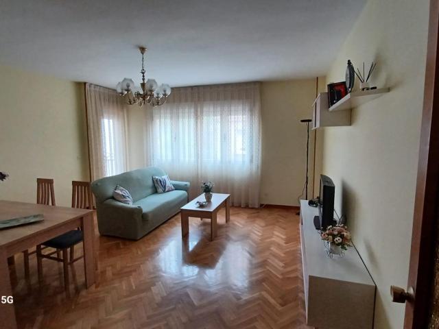 ALQUILER DE HABITACIONES PARA ESTUDIANTES