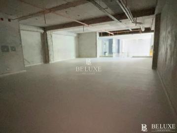 Alquiler de local comercial 1er piso costa del este istrip plaza 20 | espacios por USD 2500.00 en Costa del Este
