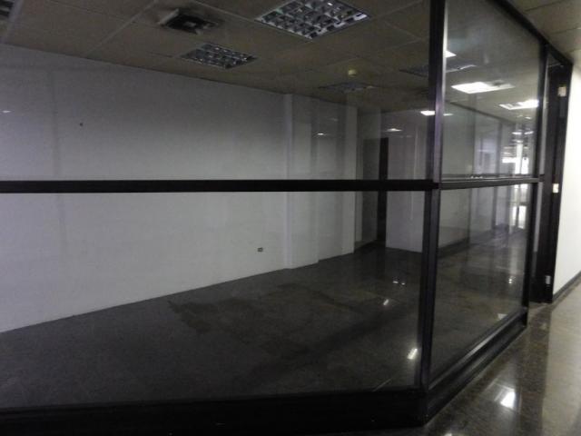 ALQUILER DE LOCAL COMERCIAL _ C.C. MACARACUAY PLAZA C3 4H