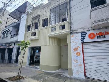 ALQUILER DE LOCAL COMERCIAL CZ,DE TRES PISOS EN AV.JOSE LEAL