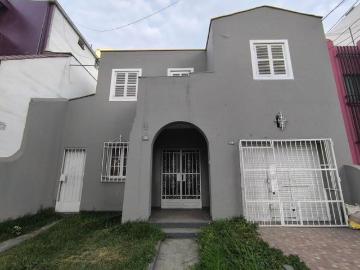 ALQUILER DE LOCAL COMERCIAL EN LINCE DE 242M2 ZONIFICACION CM