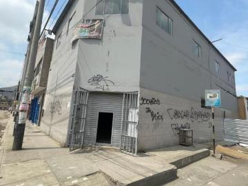 ALQUILER DE LOCAL COMERCIAL EDIFICIO COMAS
