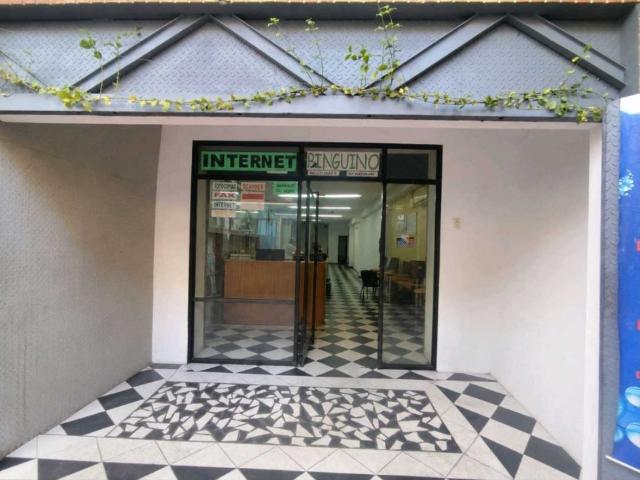 Alquiler De Local Comercial, La Candelaria A Pie De Calle