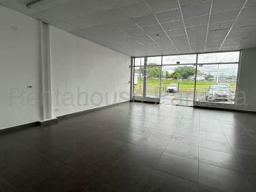 Alquiler de Local en Brisas Del Golf Park Plaza 68.05 Mts PD | espacios por USD 1549.00 en Brisas del Golf