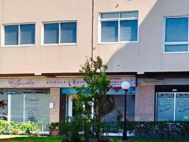 Alquiler de Local en Rua Cerqueiro Navia