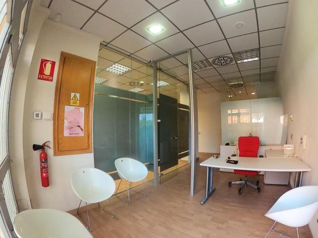 ALQUILER DE OFICINA EN AVDA. DE LA FAMA