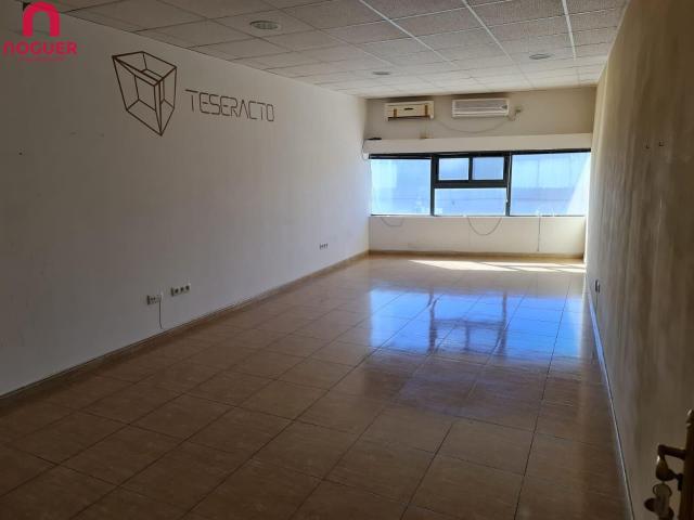 ALQUILER DE OFICINA EN LAS QUEMADAS