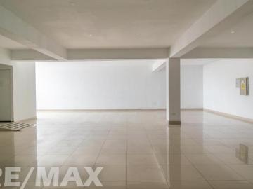 Alquiler De Oficina En Santa Anita 178 M2 De Area Libre