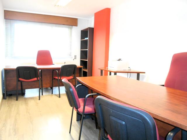 Alquiler de oficina para DOS Puestos de trabajo