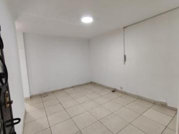 Alquiler de Oficina 102 en 1er piso en San Borja céntrico