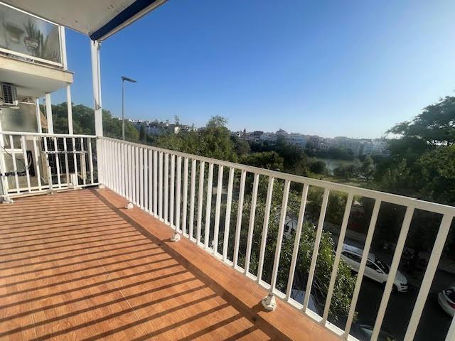 ALQUILER DE PISO CON VISTAS AL GUADALQUIVIR