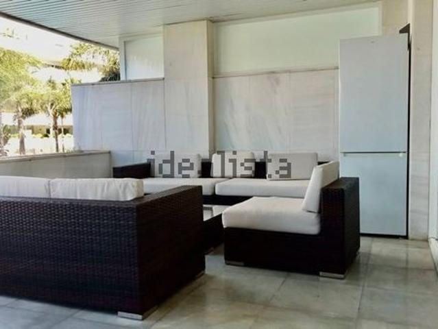 Alquiler de piso en Avenida de las Mimosas, 10