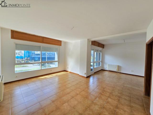 Alquiler de piso en Avenida de Vigo – Amplio y muy luminoso!