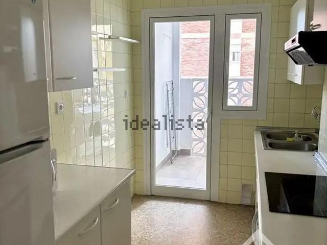 Alquiler de piso en Calle Marqués de Linares