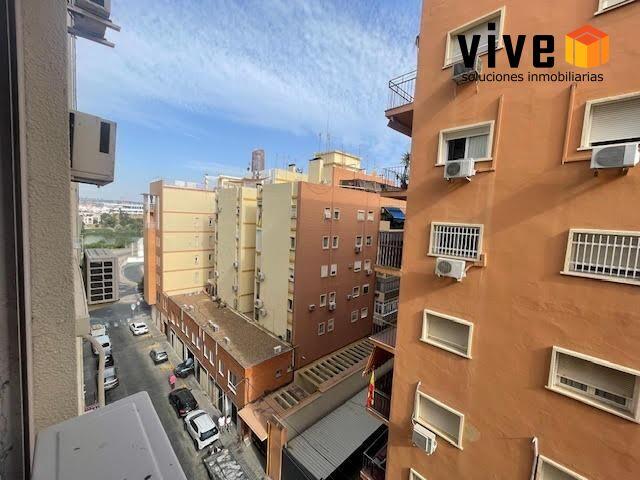 ALQUILER DE PISO EN EL CENTRO DE SEVILLA, CALLE BENIDORM