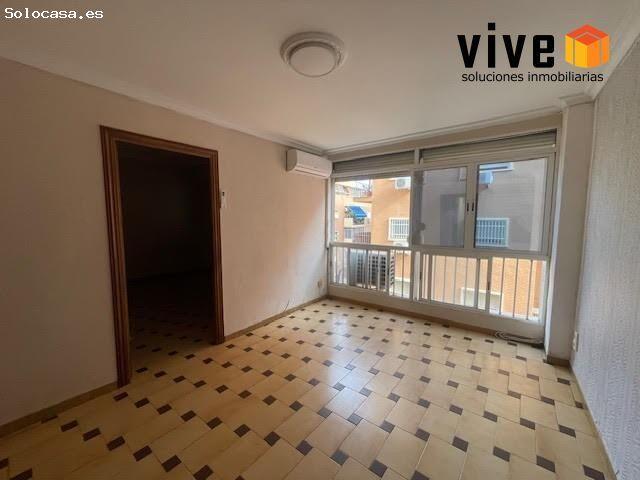 ALQUILER DE PISO EN EL CENTRO DE SEVILLA, CALLE BENIDORM