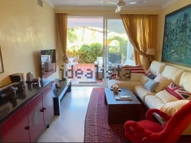 Alquiler de piso en hacienda nagüeles s/n