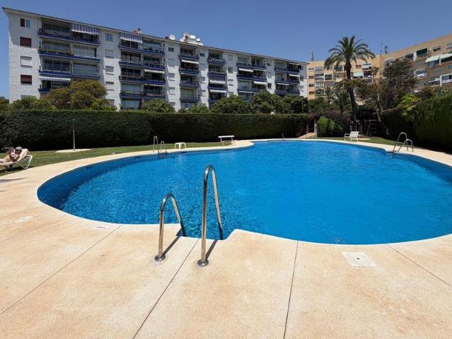 Alquiler de piso en Las Palmeras, 8