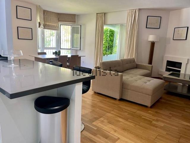 Alquiler de piso en Urbanización Los Naranjos de Marbella, 3