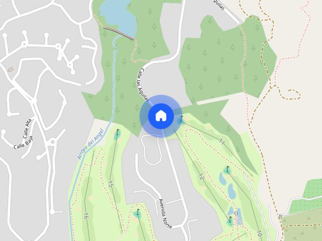 Alquiler de piso en Urbanización Los Pinos de Aloha s/n