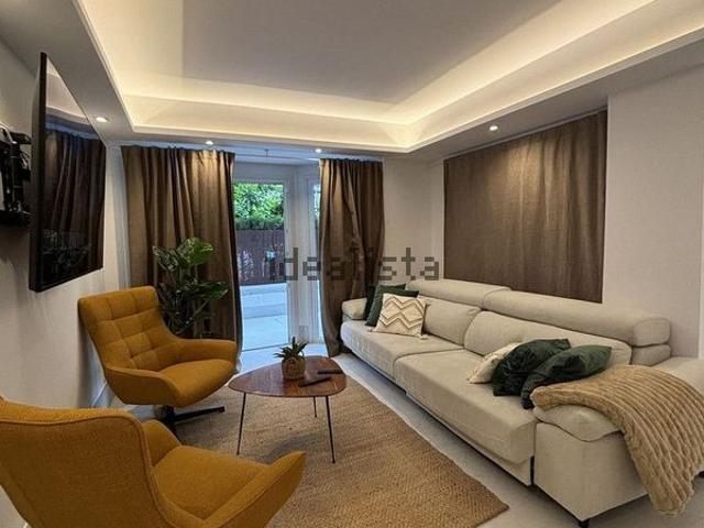 Alquiler de piso en Urbanización Nueva Andalucía a