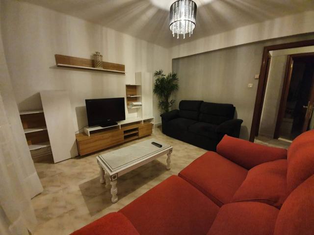 Alquiler de piso para estudiantes de 3 habitaciones en Salamanca Capital, zona San Bernardo Campus Platina