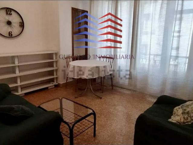 ALQUILER DE PISO PARA ESTUDIANTES EN CALLE CARDENAL QUEVEDO – 725 €. COMUNIDAD INCLUIDA OURENSE CAPITAL