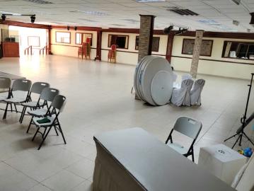 Alquiler de Plaza y Oficinas | espacios por USD 10.00 en Barrio Colón