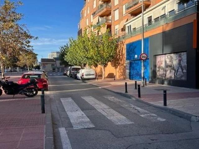 ALQUILER DE PLAZA DE GARAJE, EN EL RANERO