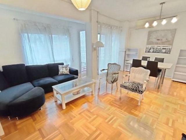 Alquiler del piso en Russafa de 3 habitaciones y 2 baños