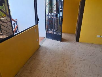 Alquiler Departamento de 4 dorm. Ubicado cerca de Av. San Felipe Comas