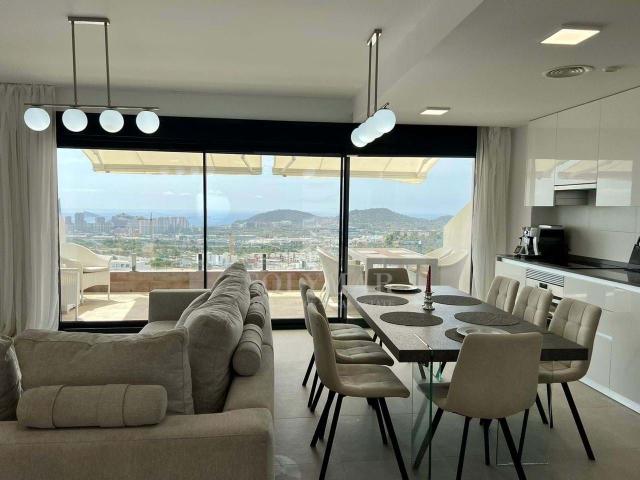 ALQUILER DUPLEX ATICO CON SOLARIUM EN FINESTRAT