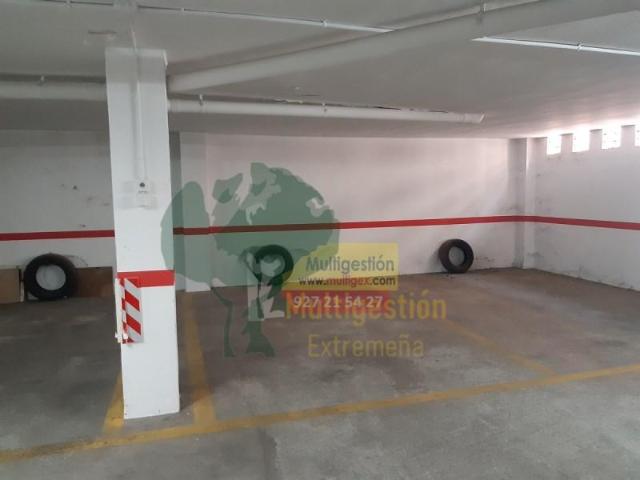 Alquiler Garajes/Estacionamento Cáceres Cáceres DLS97118529