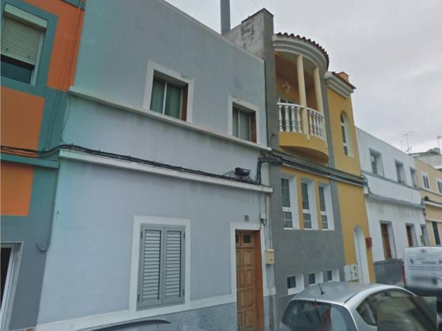 Alquiler habitación Las Palmas GC, servicios al alcance