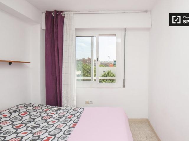 Habitación en piso compartido, La Marina de Port, Barcelona