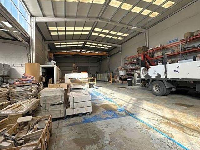 Alquiler Industrial Corrales De Buelna, Los Cantabria DLS74520634
