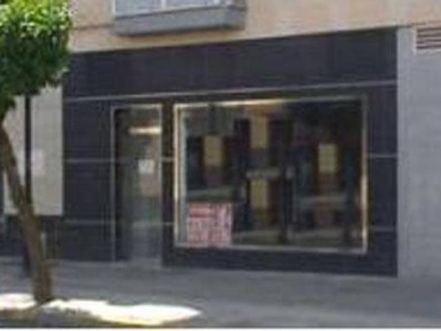 ALQUILER LOCAL ZONA EL LAGAR, CLIMATIZADO, GRAN ESCAPARATE, IDEAL PARA CUALQUIER TIPO DE NEGOCIOS