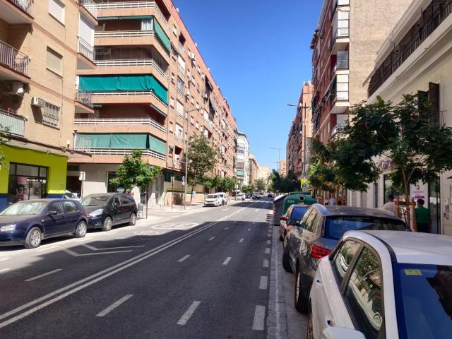 ALQUILER LOCAL CALLE ARABIAL