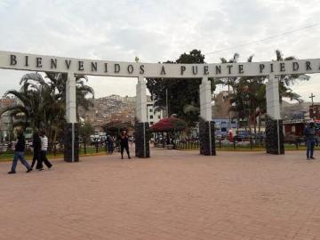 ALQUILER LOCAL COMERCIAL A ESPALDA DE PLAZA MAYOR EN PUENTE PIEDRA
