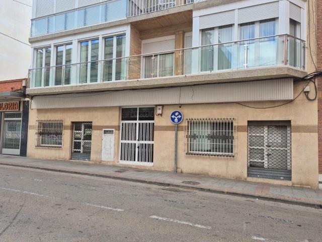 ALQUILER LOCAL COMERCIAL EN CALLE MAYOR DE LA UNIÓN