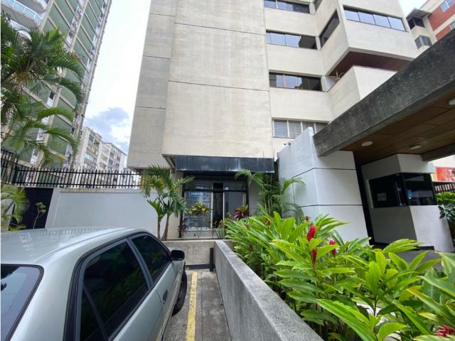 Alquiler local Los Palos Grandes 34,60 m2