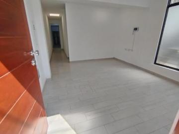 Alquiler Oficina Consultorio a espalda de la Av. Benavides cdra 38 Surco