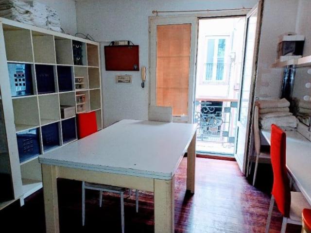 ALQUILER OFICINA AMPLIA CENTRO AYUNTAMIENTO