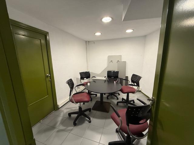 ALQUILER OFICINA DESPACHOS MUY CENTRICO, ZONA ALFONSO X EL SABIO, 3 DESPACHOS, BAÑO, SALA JUNTAS